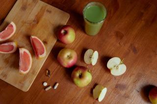 Celeri branche en smoothie : bienfaits et recettes detox