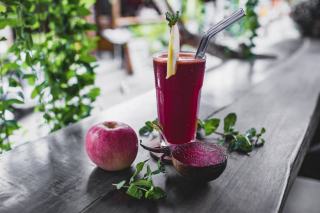 Smoothie betterave banane eau de coco : la recette énergisante